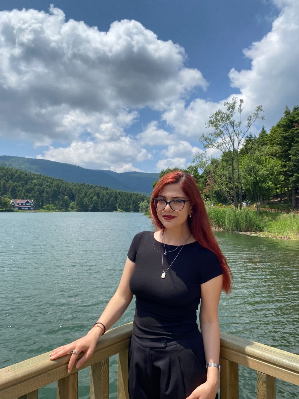 Esra Yarcan